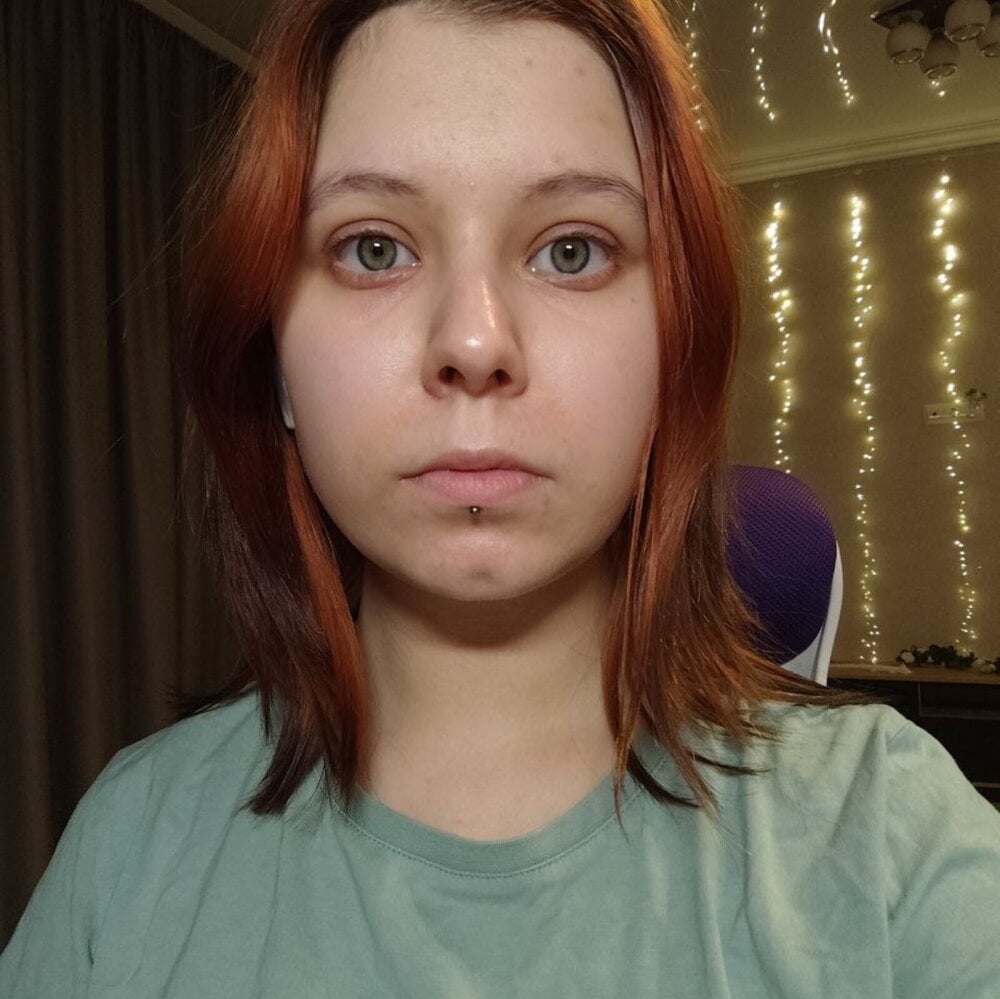 Chat XXX en directo de ShemikaCarvin