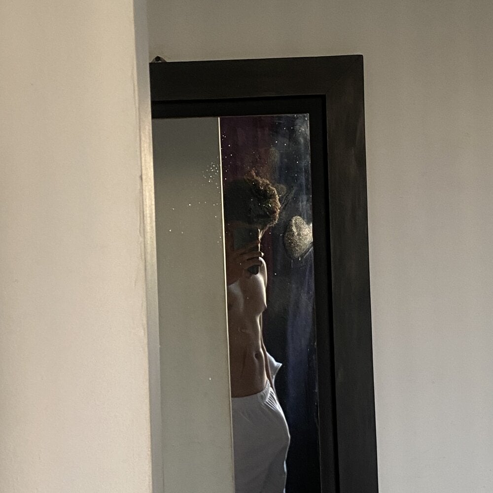 Chatroom XXX hors ligne de valentino2026