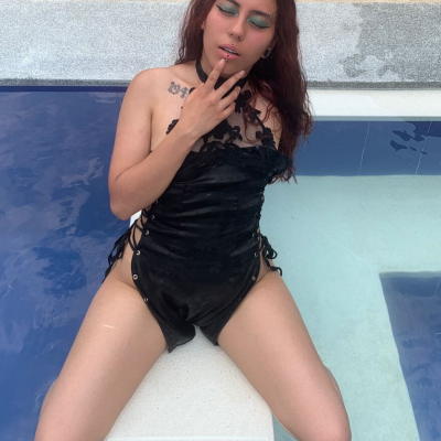 rouselee_art from stripchat