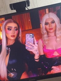 IndestructibleLily webcam thumbnail