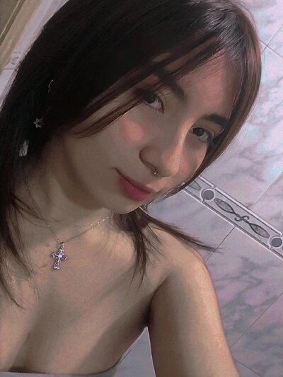 lalypop_ from stripchat