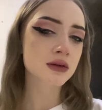 josiebroywn's Offline Chat Room