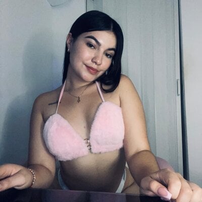 MiaaFarrel