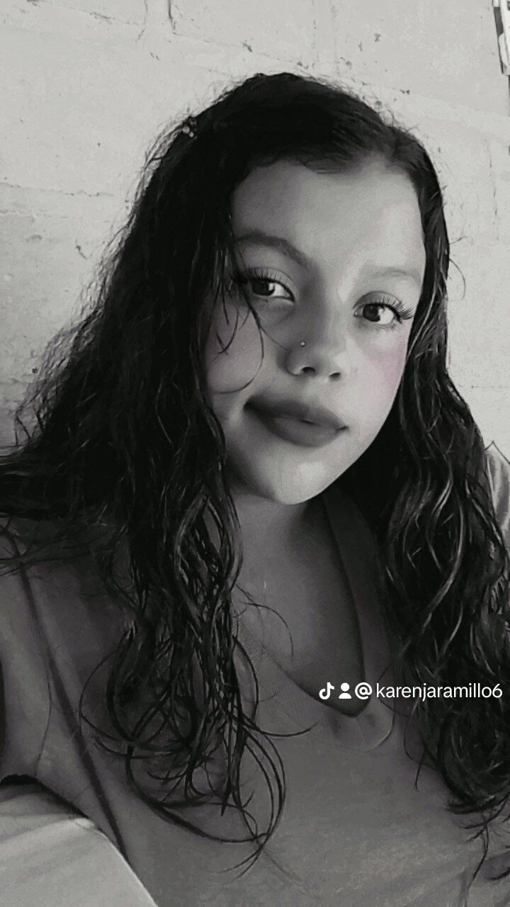 Sheyla24_