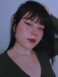 Evangeline_grey_'s Offline Chat Room