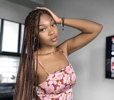 caramel_cocktease from stripchat