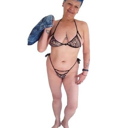 watchgirlcam.com loquitaqueen011 livesex profile in tip-2-and-find-out cams