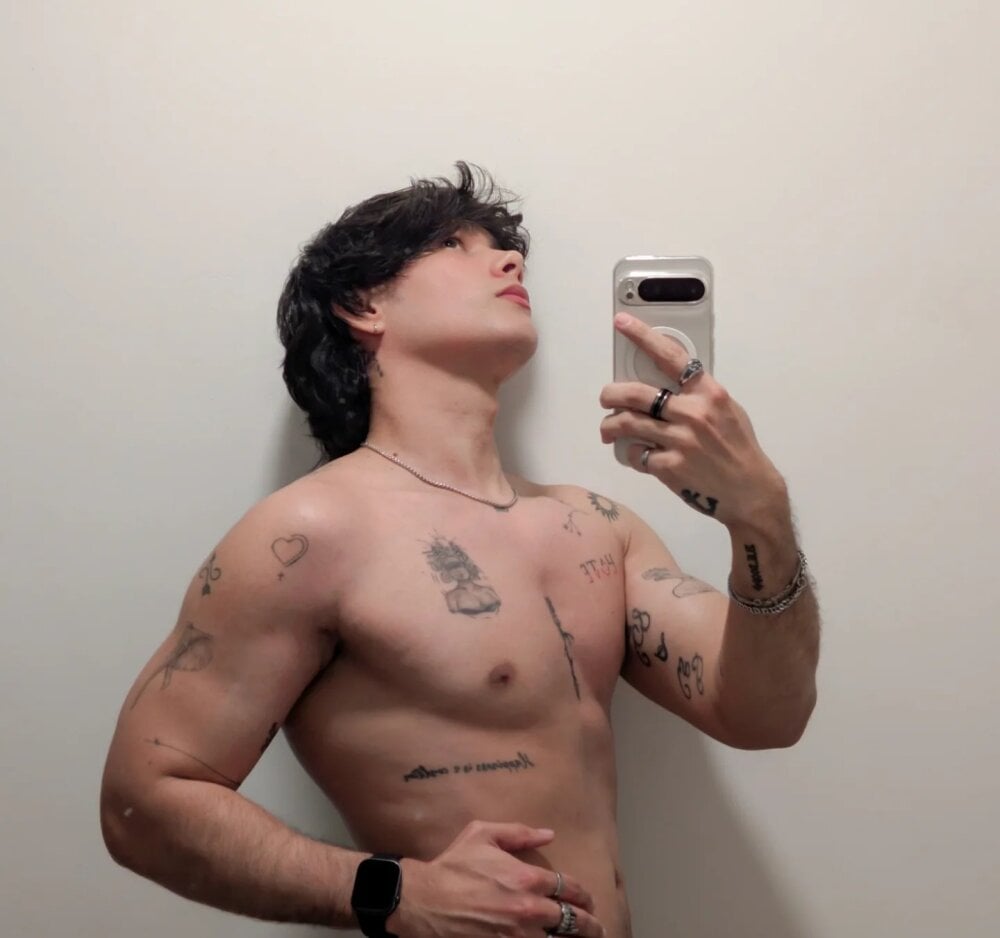 JayHotxxx profile