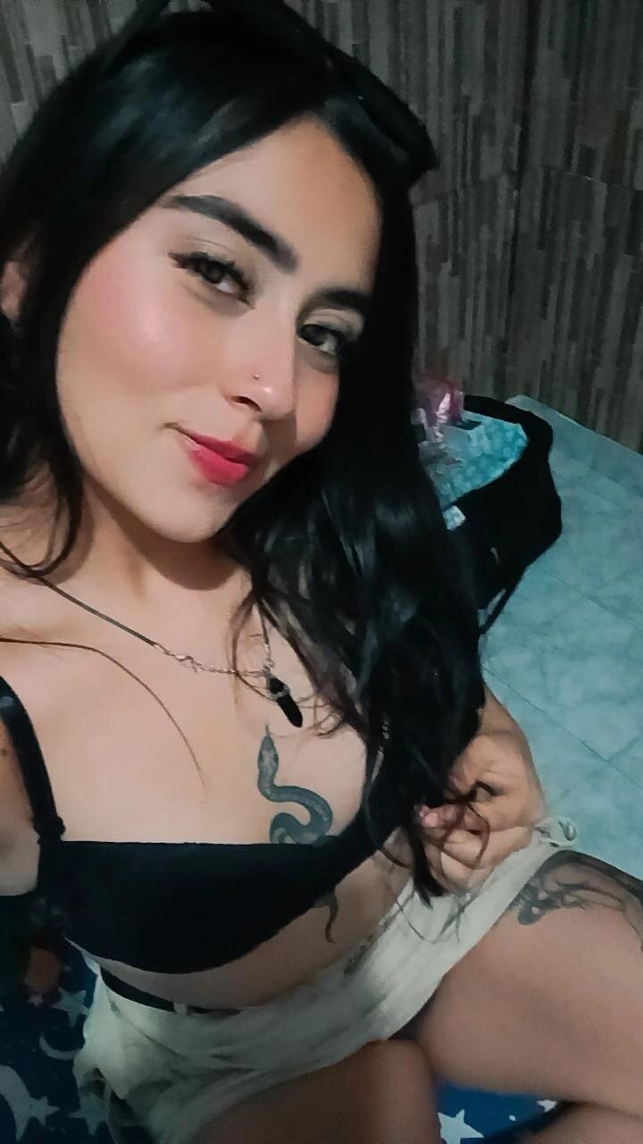 Valeria_Desire