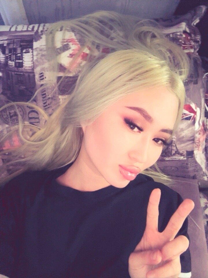 Betty_Viv