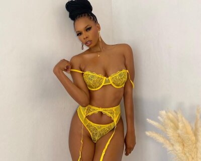 jiggly_felly 🐉 adult webcam chat