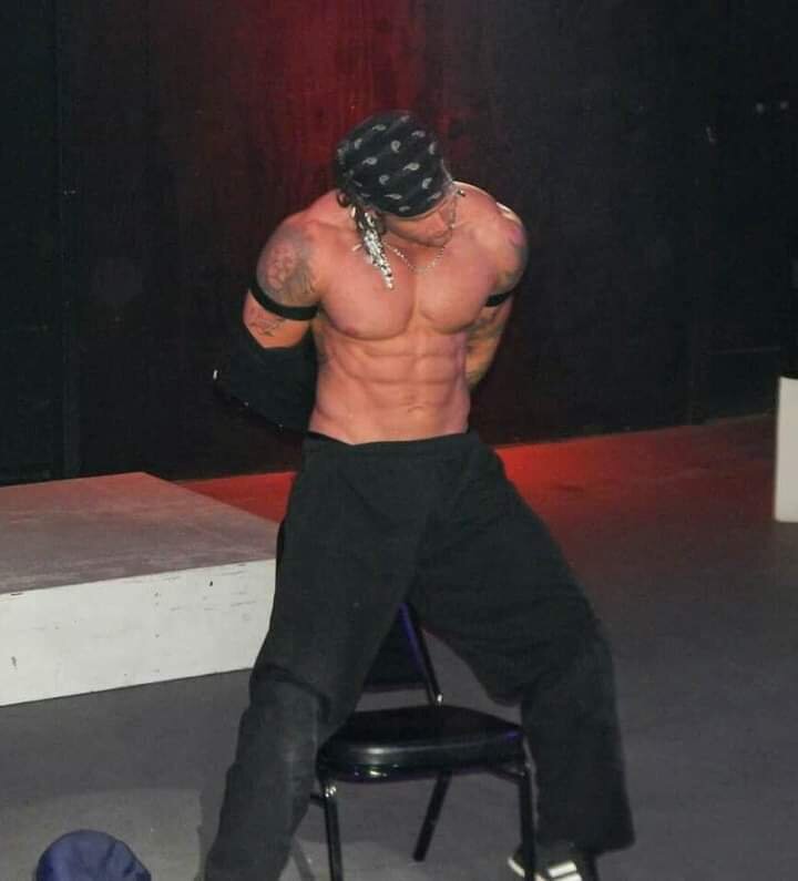 JaxxxRiott