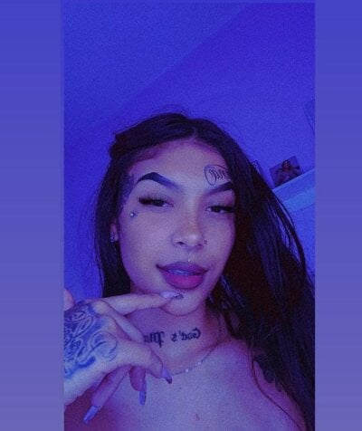 scarlethdanworth from stripchat