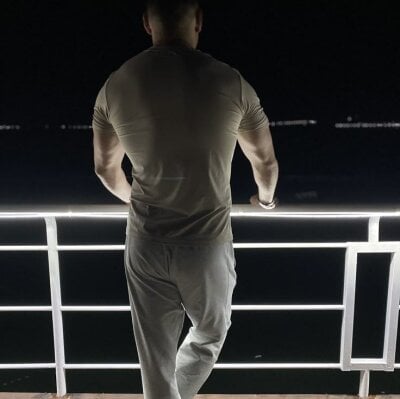 mister_desire_ private show