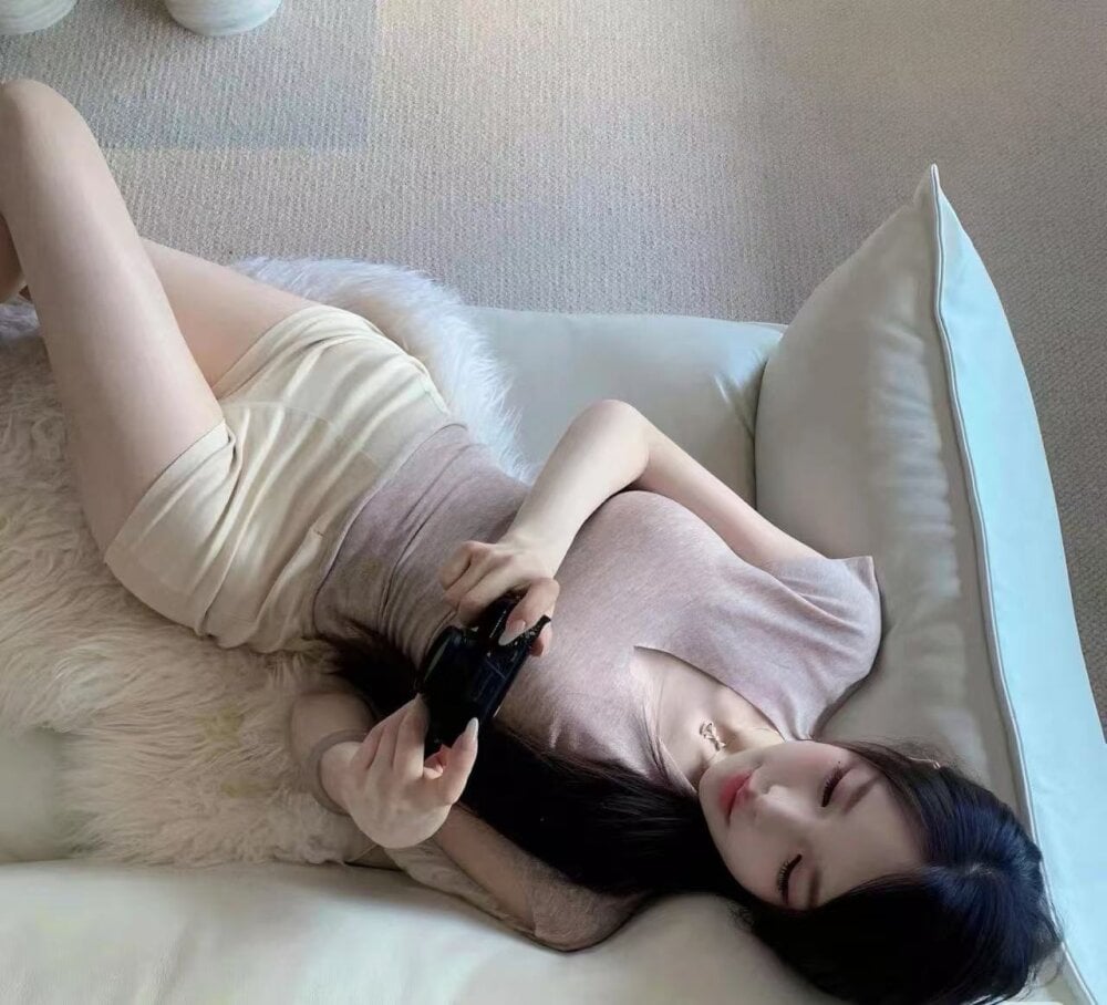 18_MeiMei profile