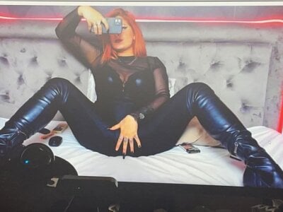 ElizaBellucci 💸 live webcam