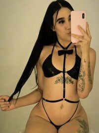 canela__skin_'s Offline Chat Room