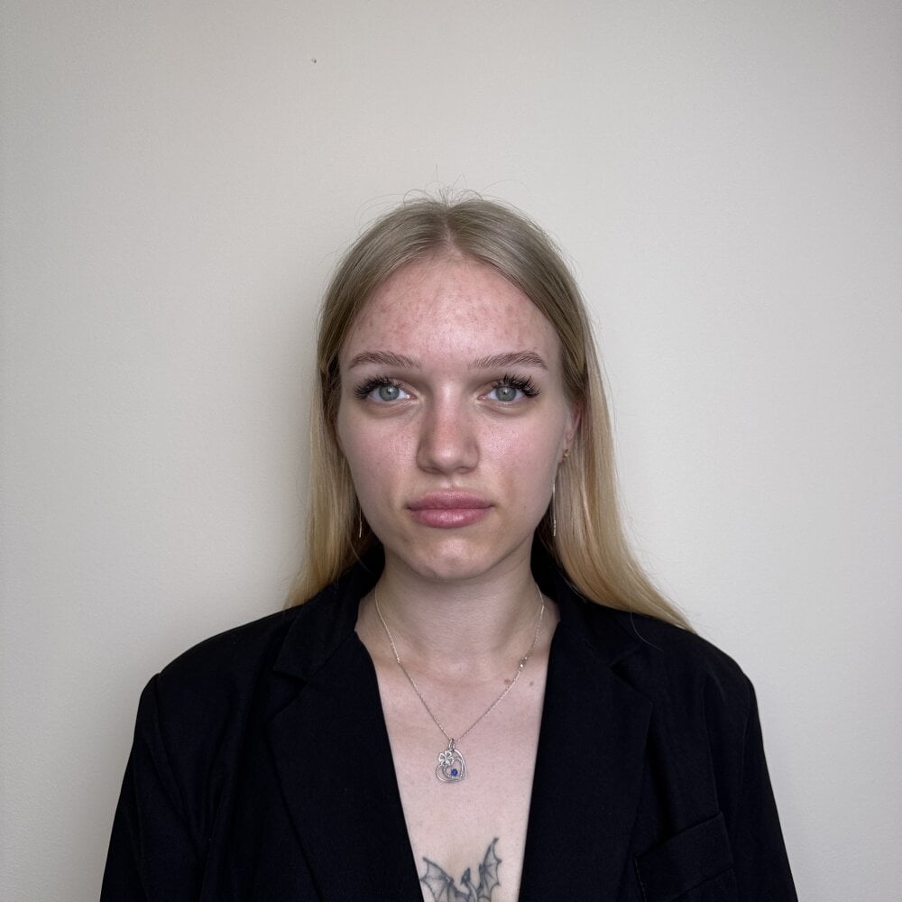 EttaLoose profile