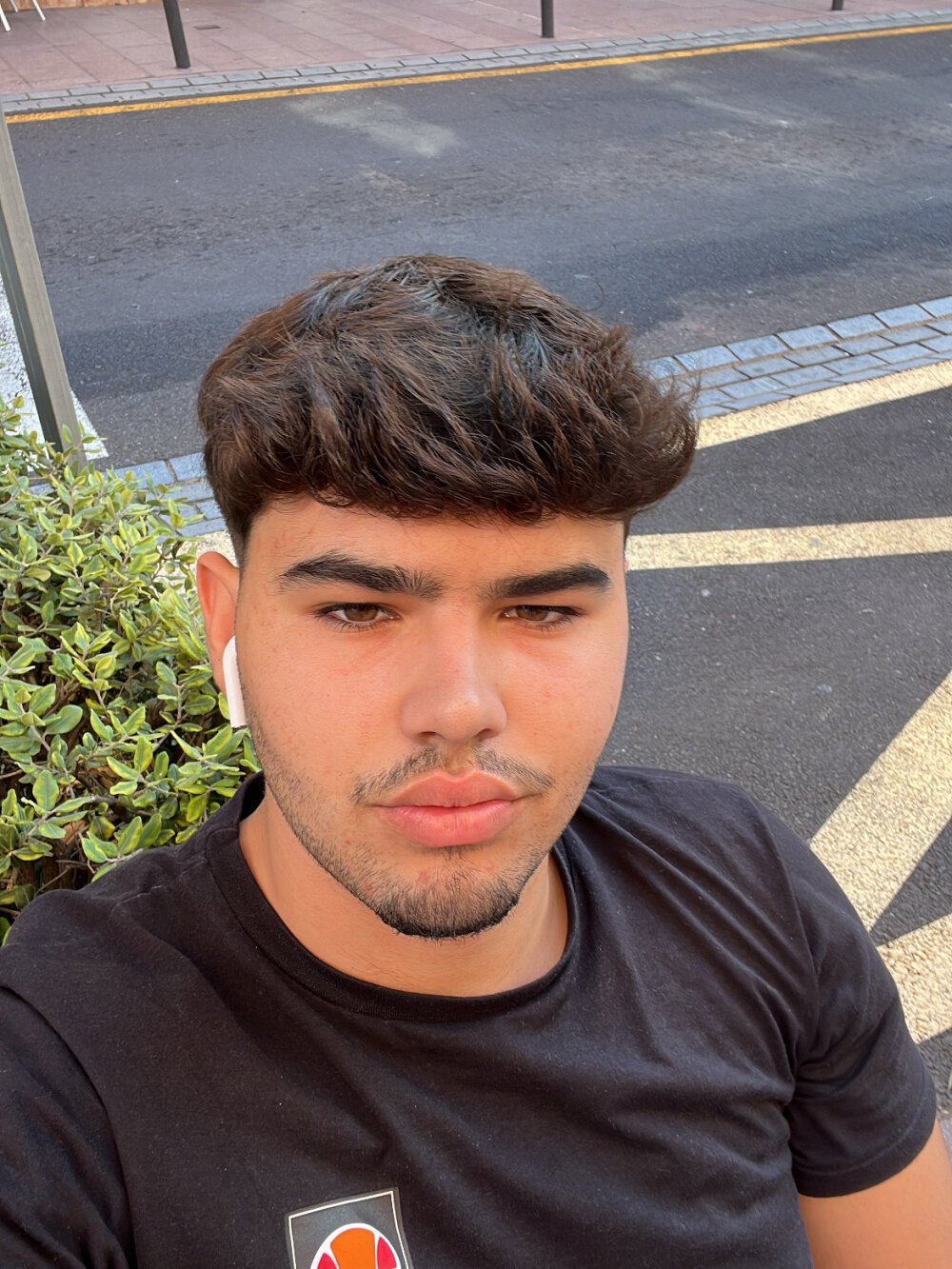 Yannick04's Offline XXX Chat