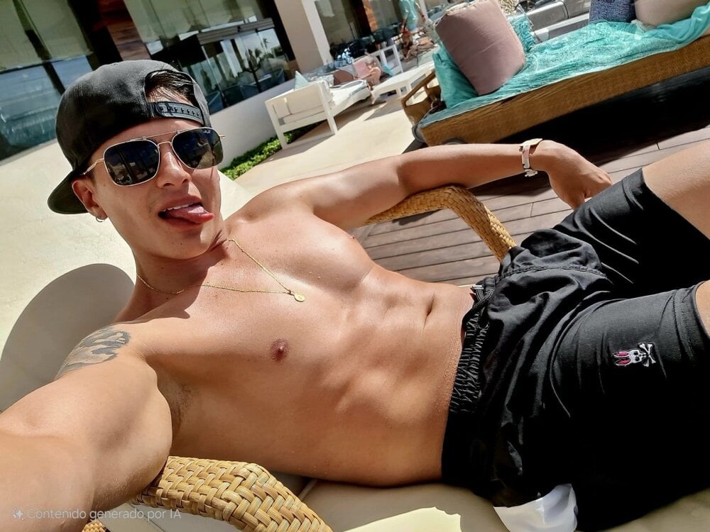 christian_valencia Chat XXX in diretta