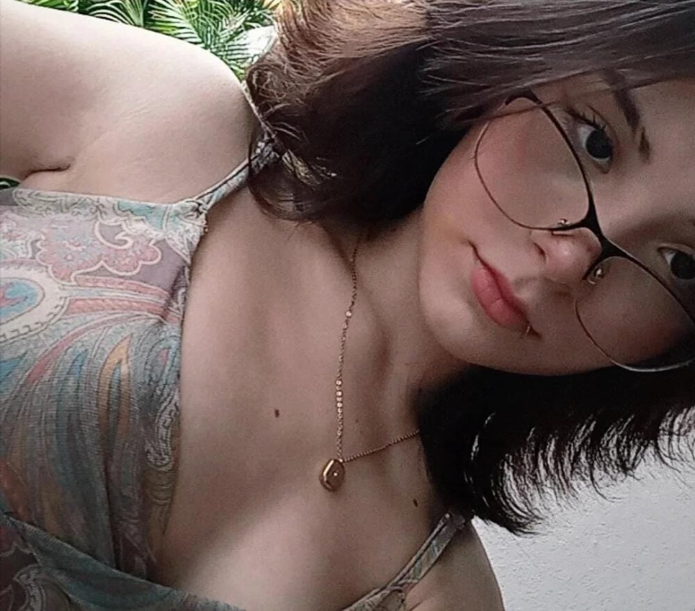 full_bull's Offline XXX Chat