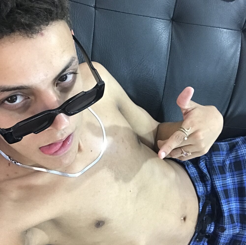 CANDY_GUYS profile