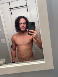 DickandPuddy's Offline Chat Room