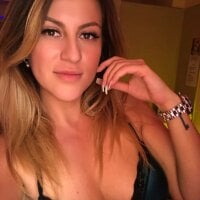 SandraTheOne's Offline Chat Room