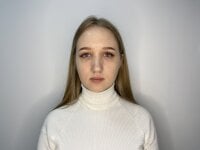 YolandeCoutu's Offline Chat Room