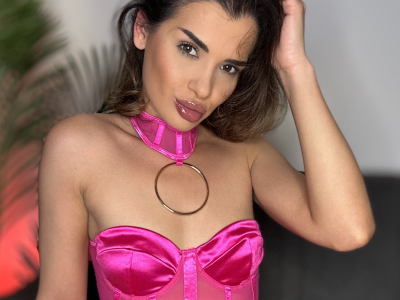 NaughtyChloe on StripChat