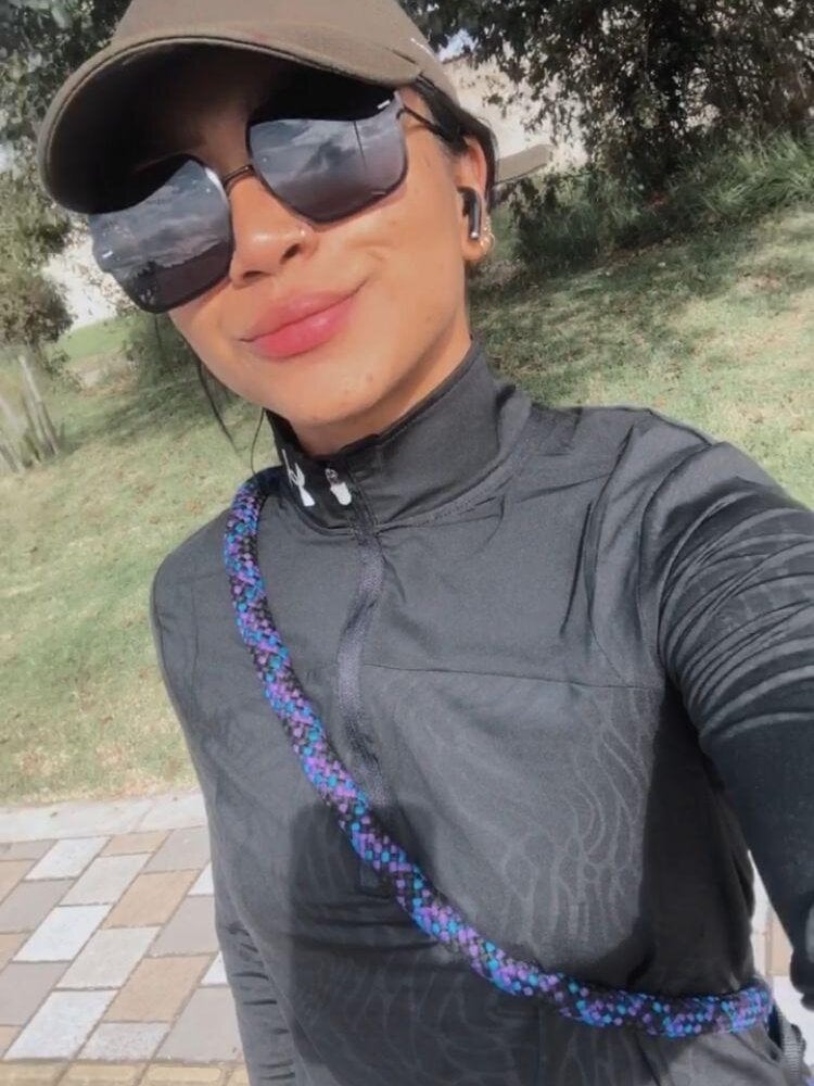 stripchat _lulukiss_ webcam profile pic via onaircams.com