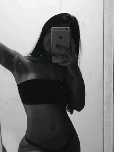 Alie_Yasmine