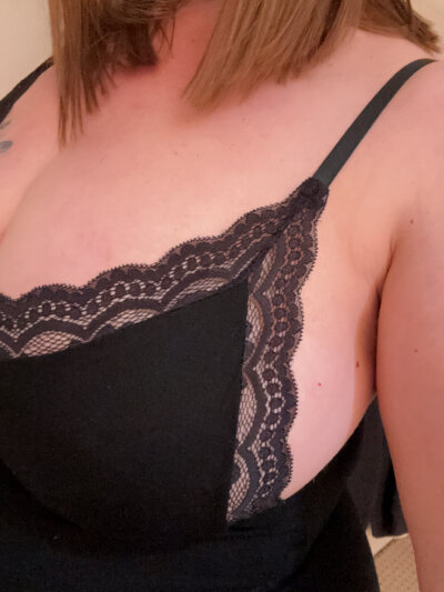 Curvylouu_41X private show