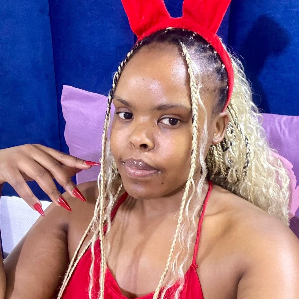 sexcam3d.net phatpussyxxx44 livesex profile in second-circle-of-hell-lust cams