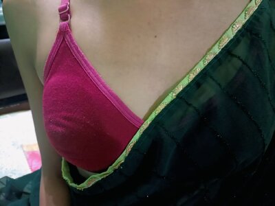 Naughty_ritu_1995