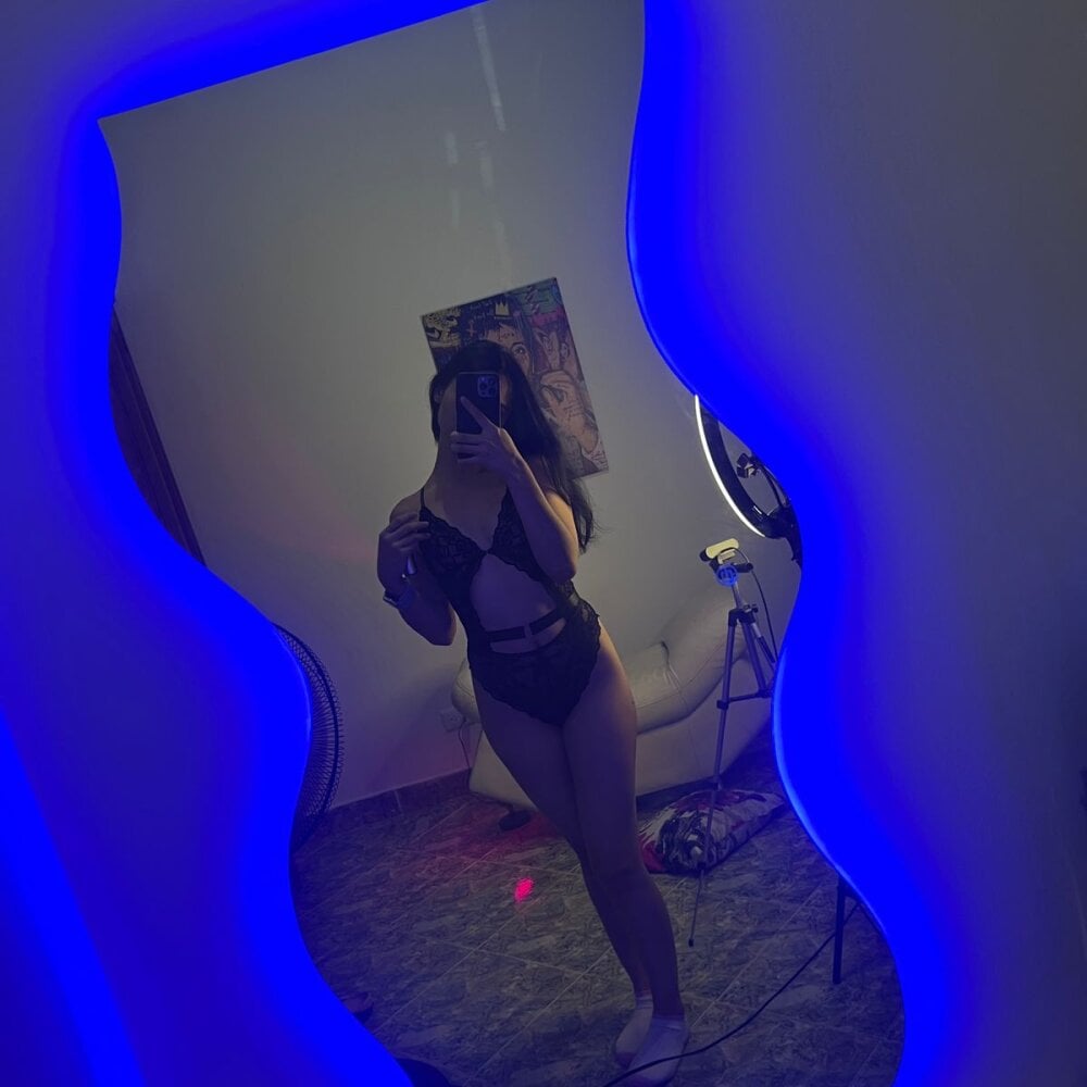 lustwhispersz from stripchat