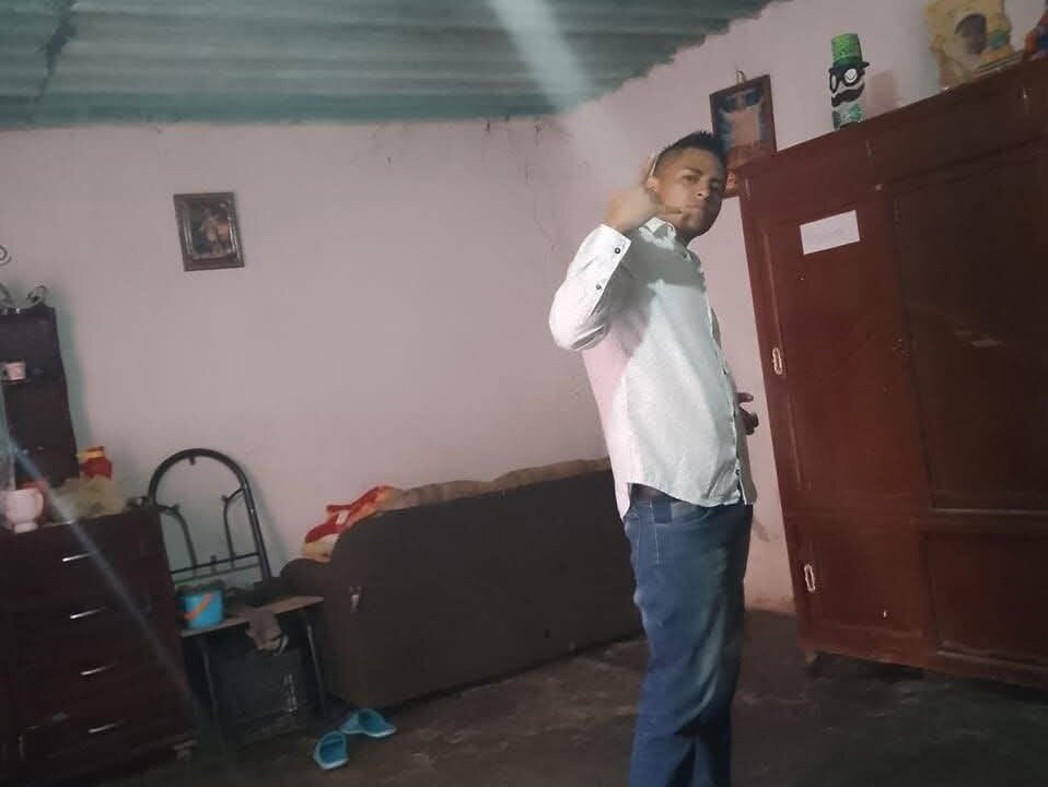 ScrimyCordageのオフラインXXXチャット