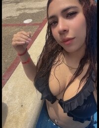 Full_Fist's webcam live show