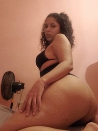 غرفة دردشة andromedacurlylove دون اتصال