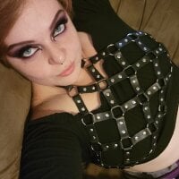 ScorpioNyx808's Offline Chat Room