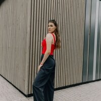 TaiteDenley's Offline Chat Room