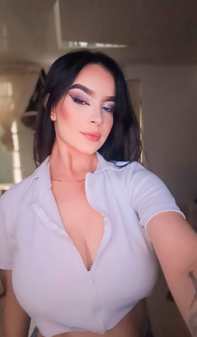 Karina_Maxwell
