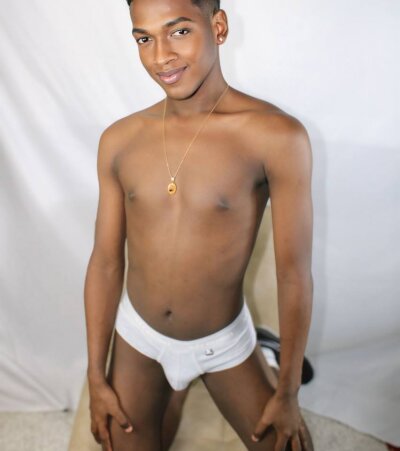christopherlewiss from stripchat