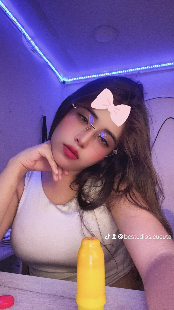 EmiliaSummer_