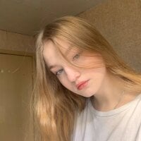 DreamyGleam