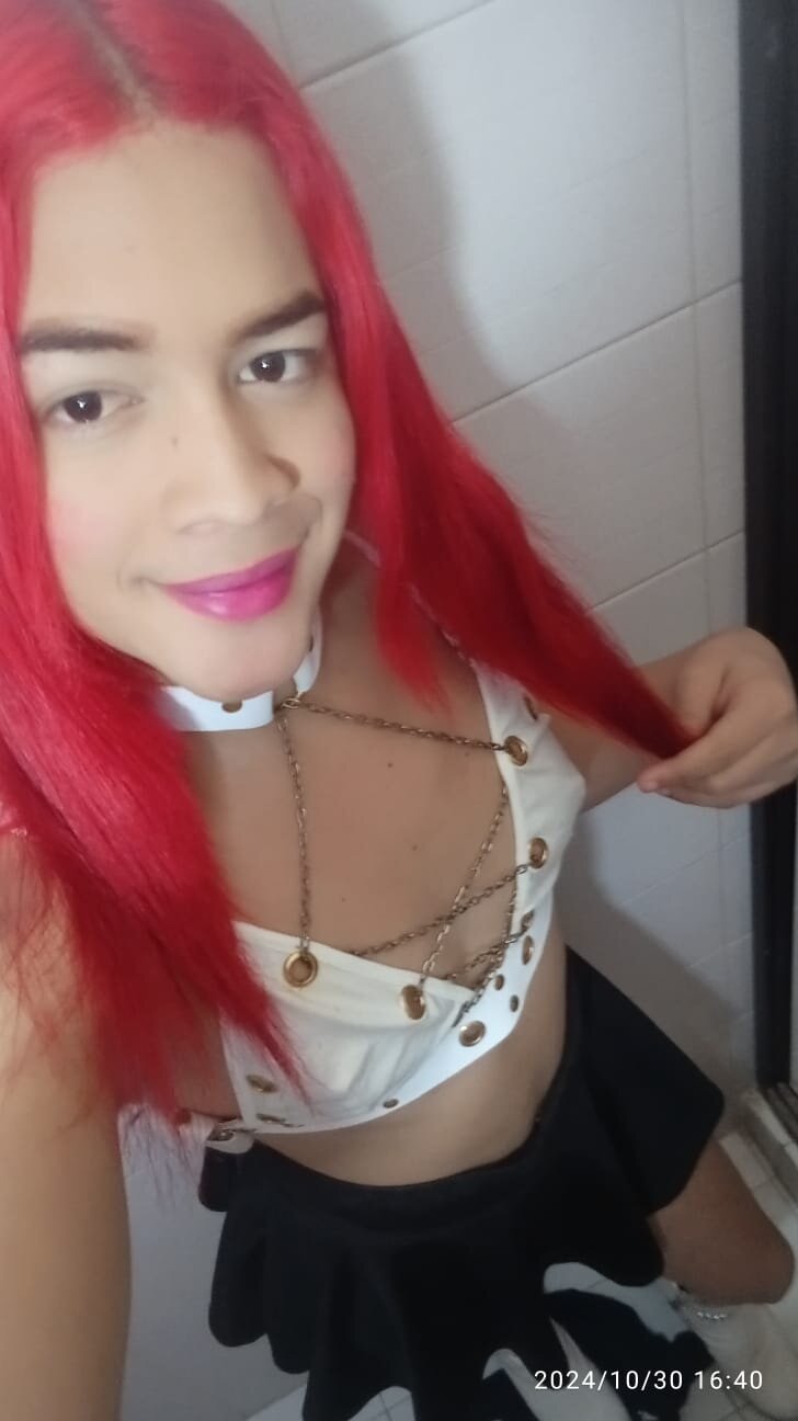 valentina_dirty_hot