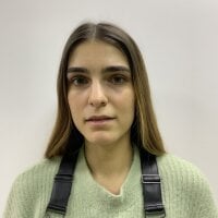 CaterinaLeo's Offline Chat Room