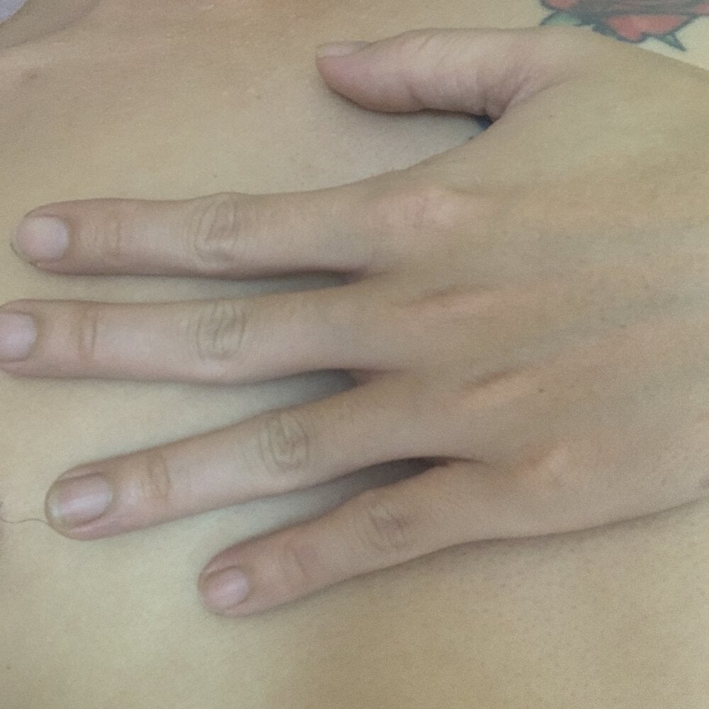 Capdoiyeunhau's Offline XXX Chat