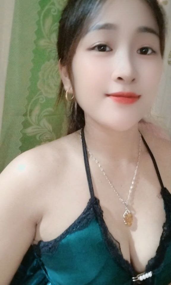 ella_lee18 webcam livesex profile in asian-heart cams