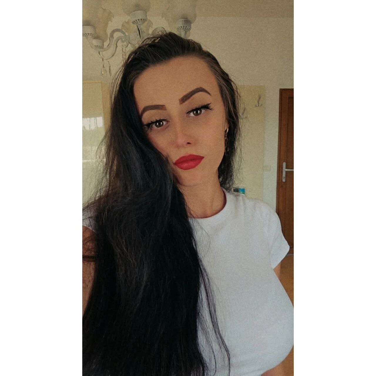 BustyVee99